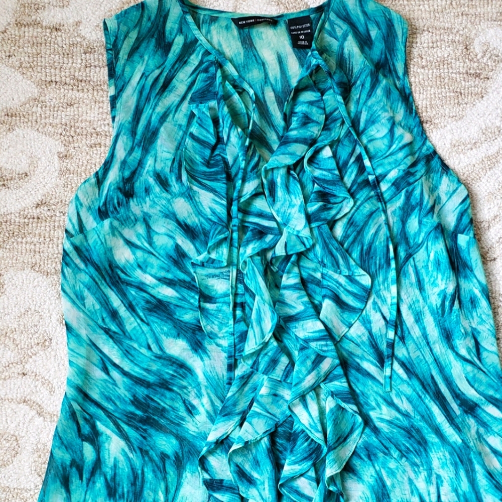 Teal sleeveless ruffle front tunic